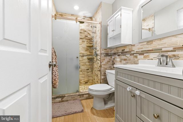 203 JONATHAN LN, Marlton, NJ 08053