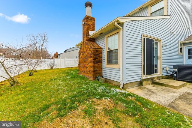 203 JONATHAN LN, Marlton, NJ 08053