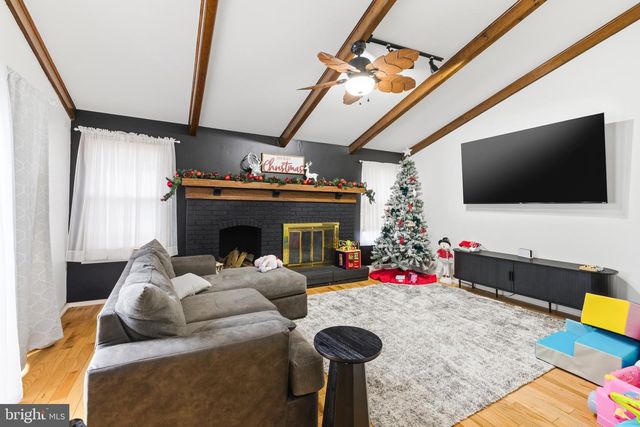 203 JONATHAN LN, Marlton, NJ 08053