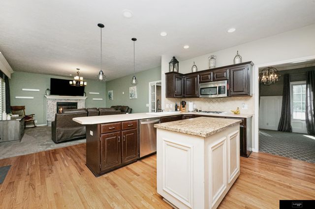 4633 N 139th Avenue, Omaha, NE 68164