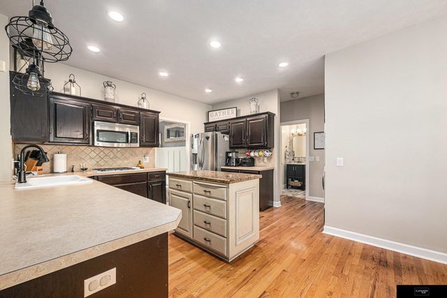 4633 N 139th Avenue, Omaha, NE 68164