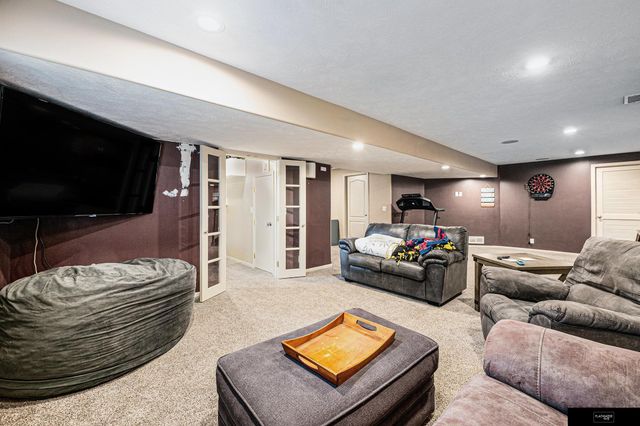 4633 N 139th Avenue, Omaha, NE 68164