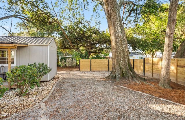 2700 North Street, Beaufort, SC 29902