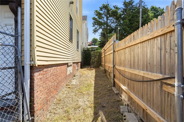 5 Peter Street 1, Providence, RI 02904