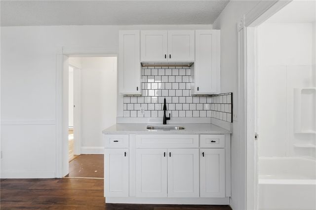 5 Peter Street 1, Providence, RI 02904