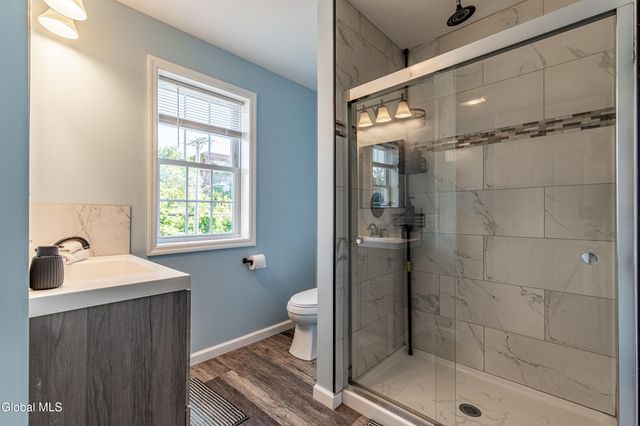 83 2nd Avenue, Troy, NY 12180