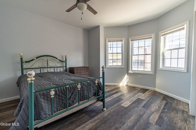 83 2nd Avenue, Troy, NY 12180