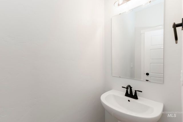 4286 E Rincon Dr, Meridian, ID 83642