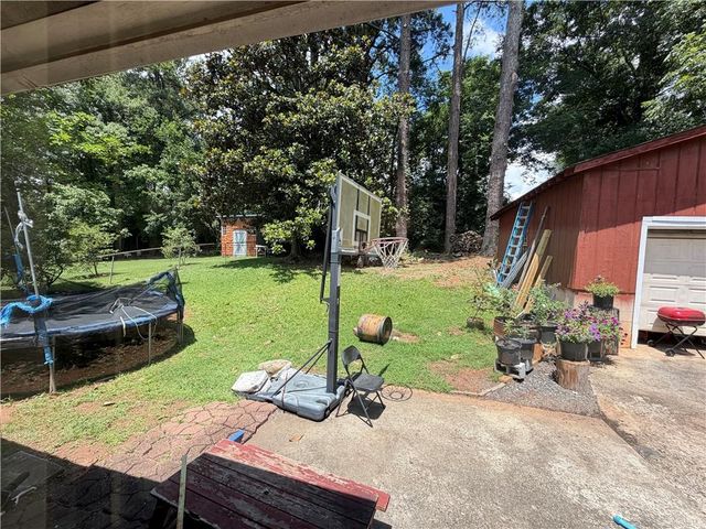 3164 Moss Oak Drive, Atlanta, GA 30340