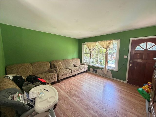 3164 Moss Oak Drive, Atlanta, GA 30340