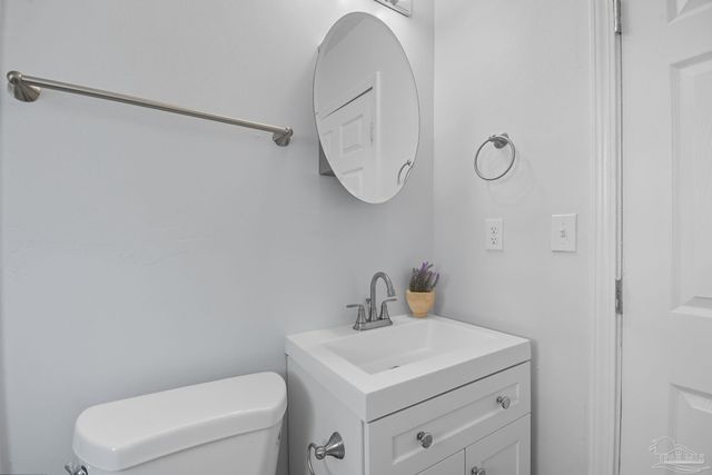 636 Elite Rd, Pensacola, FL 32507