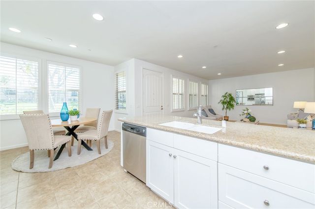 59 City Stroll, Irvine, CA 92620
