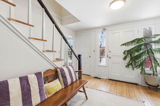 4946 South Road, Woodstock, VT 05071