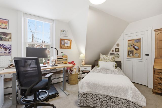 4946 South Road, Woodstock, VT 05071