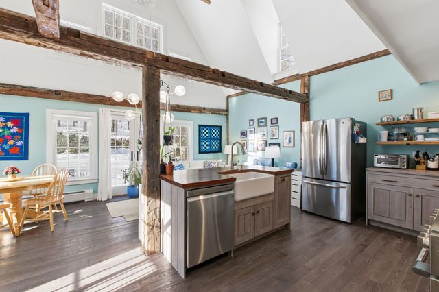 4946 South Road, Woodstock, VT 05071