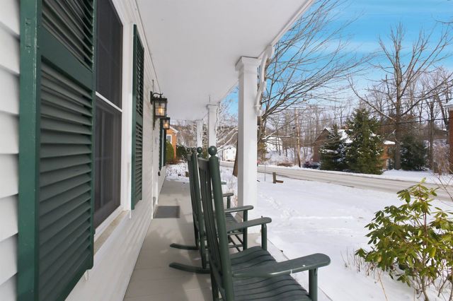 4946 South Road, Woodstock, VT 05071