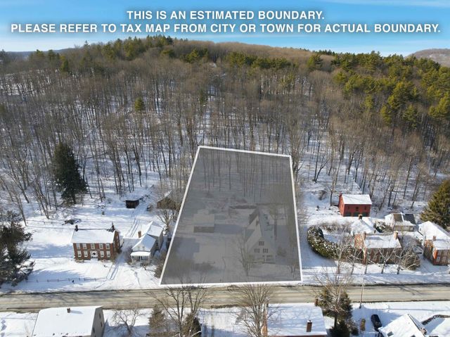 4946 South Road, Woodstock, VT 05071