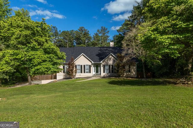 195 Blackberry Run, Fayetteville, GA 30214