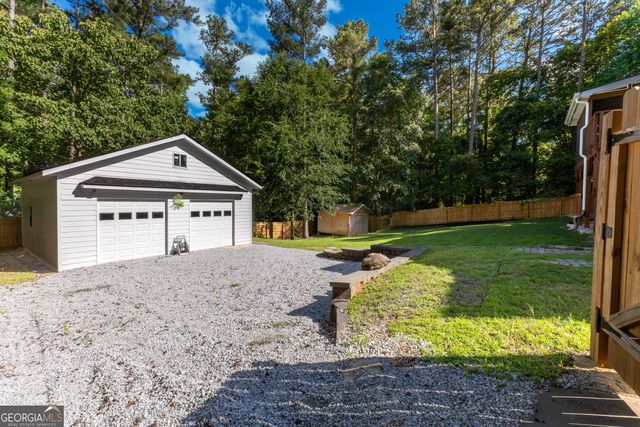 195 Blackberry Run, Fayetteville, GA 30214