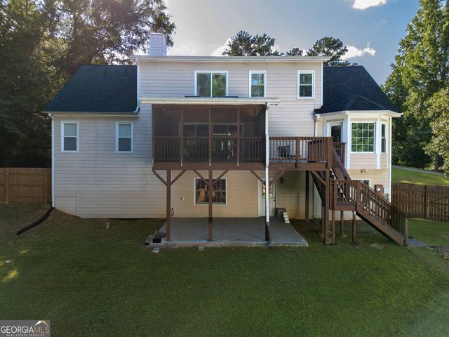 195 Blackberry Run, Fayetteville, GA 30214