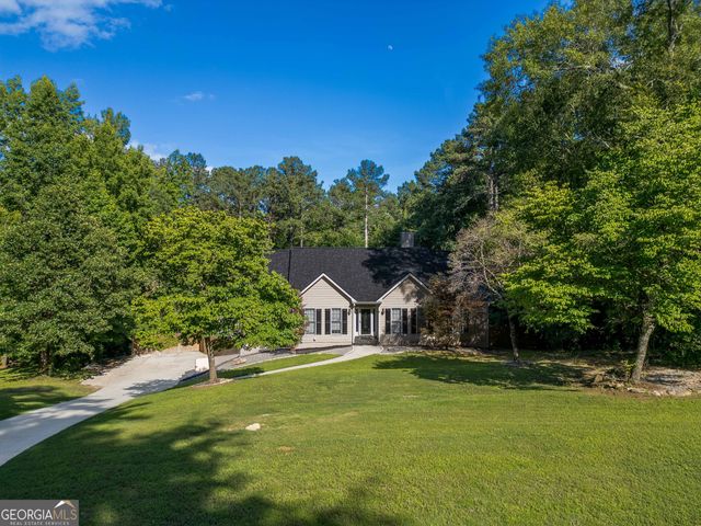 195 Blackberry Run, Fayetteville, GA 30214