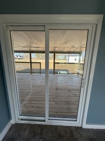 4973 Awalt Rd, Tullahoma, TN 37388