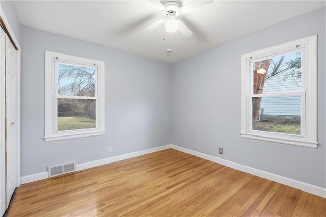 6717 W 79th Street, Overland Park, KS 66204