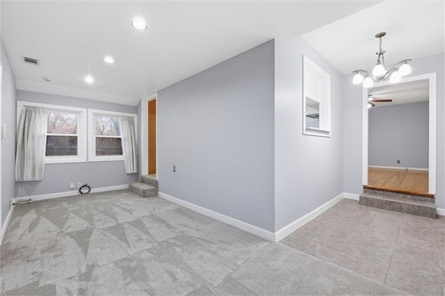 6717 W 79th Street, Overland Park, KS 66204