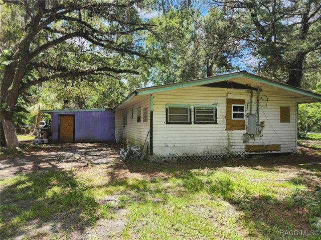 5211 S Court Avenue, Homosassa, FL 34448