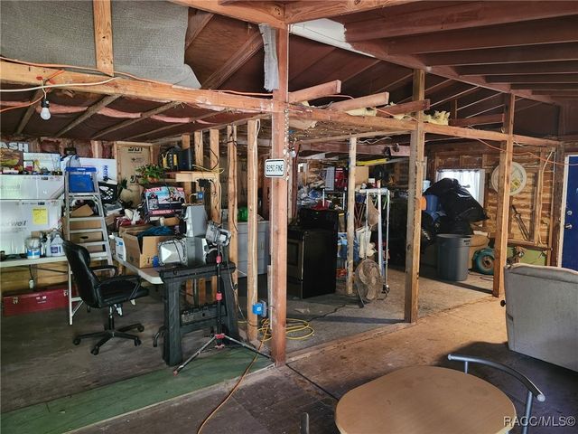 5211 S Court Avenue, Homosassa, FL 34448