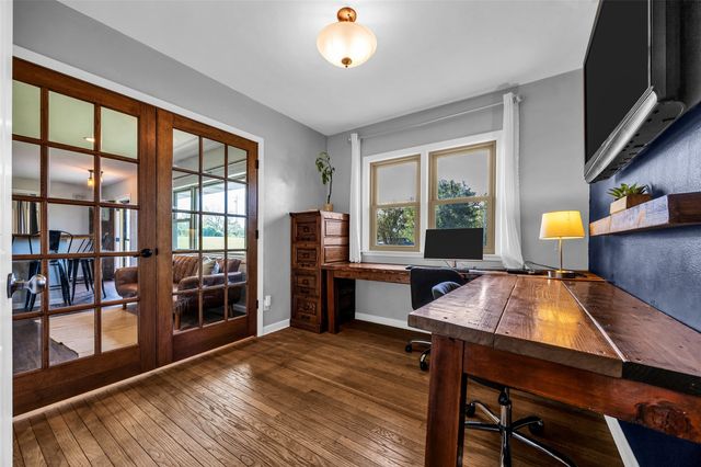 5808 Beverly Road SW, Cedar Rapids, IA 52404
