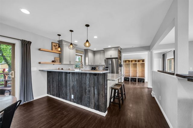 5808 Beverly Road SW, Cedar Rapids, IA 52404