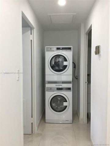 1408 Brickell Bay Dr 1002, Miami, FL 33131