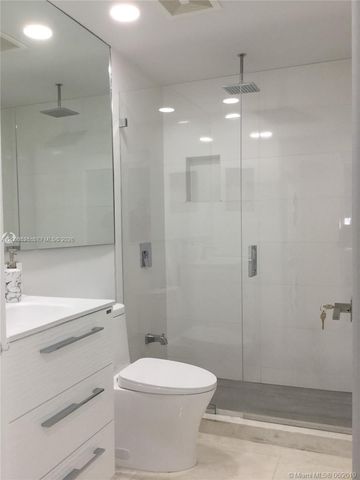 1408 Brickell Bay Dr 1002, Miami, FL 33131