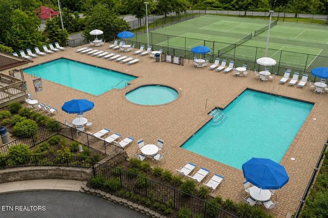 1218 N Baden Drive, Gatlinburg, TN 37738