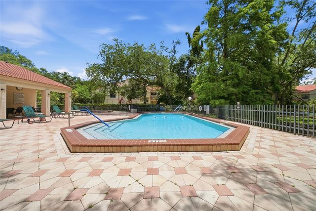 328 LOS PRADOS DRIVE 328, Safety Harbor, FL 34695