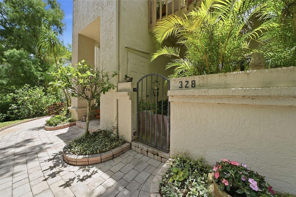 328 LOS PRADOS DRIVE 328, Safety Harbor, FL 34695