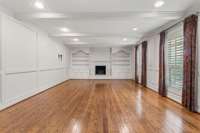 14302 Apple Tree Road, Houston, TX 77079