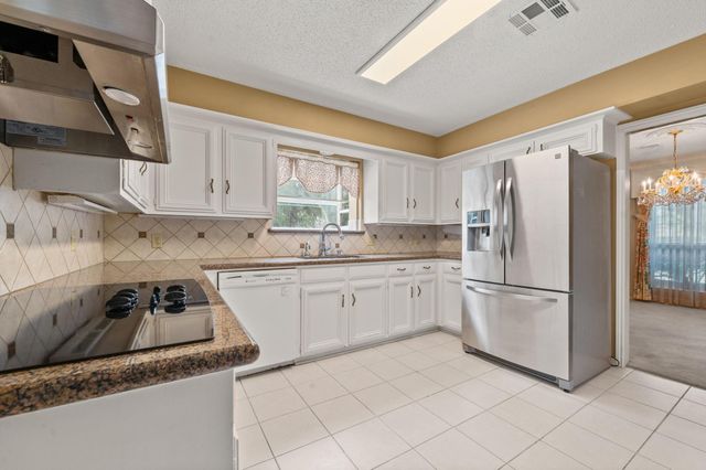 14302 Apple Tree Road, Houston, TX 77079