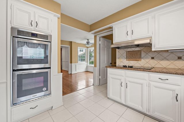 14302 Apple Tree Road, Houston, TX 77079