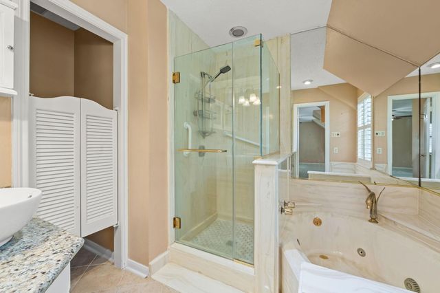 14302 Apple Tree Road, Houston, TX 77079