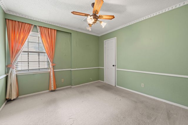 14302 Apple Tree Road, Houston, TX 77079
