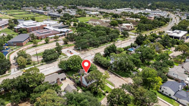 14302 Apple Tree Road, Houston, TX 77079