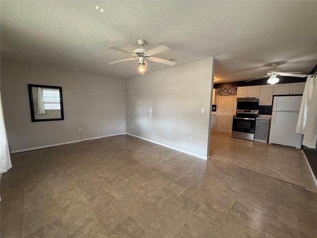 2402 9TH STREET E, Bradenton, FL 34208