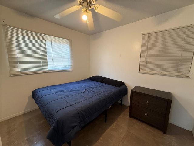 2402 9TH STREET E, Bradenton, FL 34208