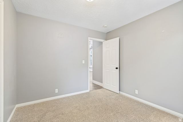 316 E PAVILION CIR, Saratoga Springs, UT 84045