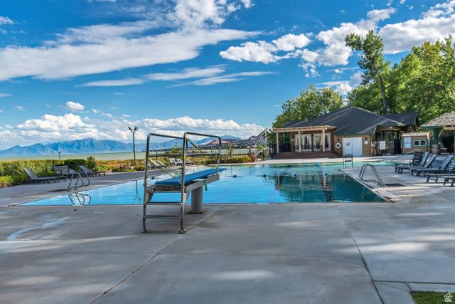316 E PAVILION CIR, Saratoga Springs, UT 84045