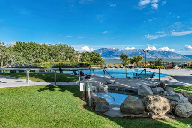 316 E PAVILION CIR, Saratoga Springs, UT 84045