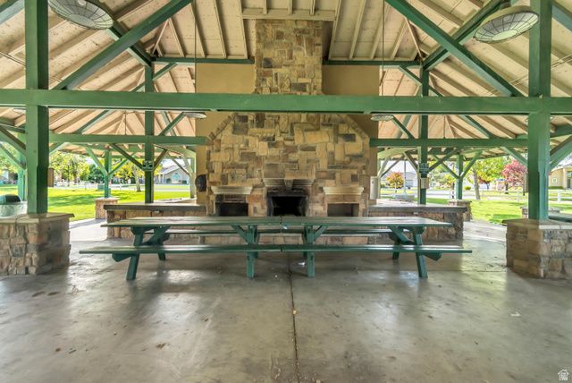 316 E PAVILION CIR, Saratoga Springs, UT 84045