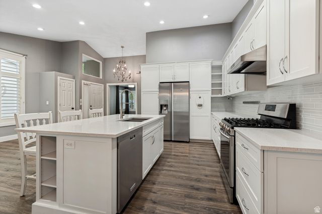 316 E PAVILION CIR, Saratoga Springs, UT 84045